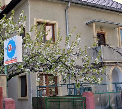 Euro-Optics Trading S.R.L.